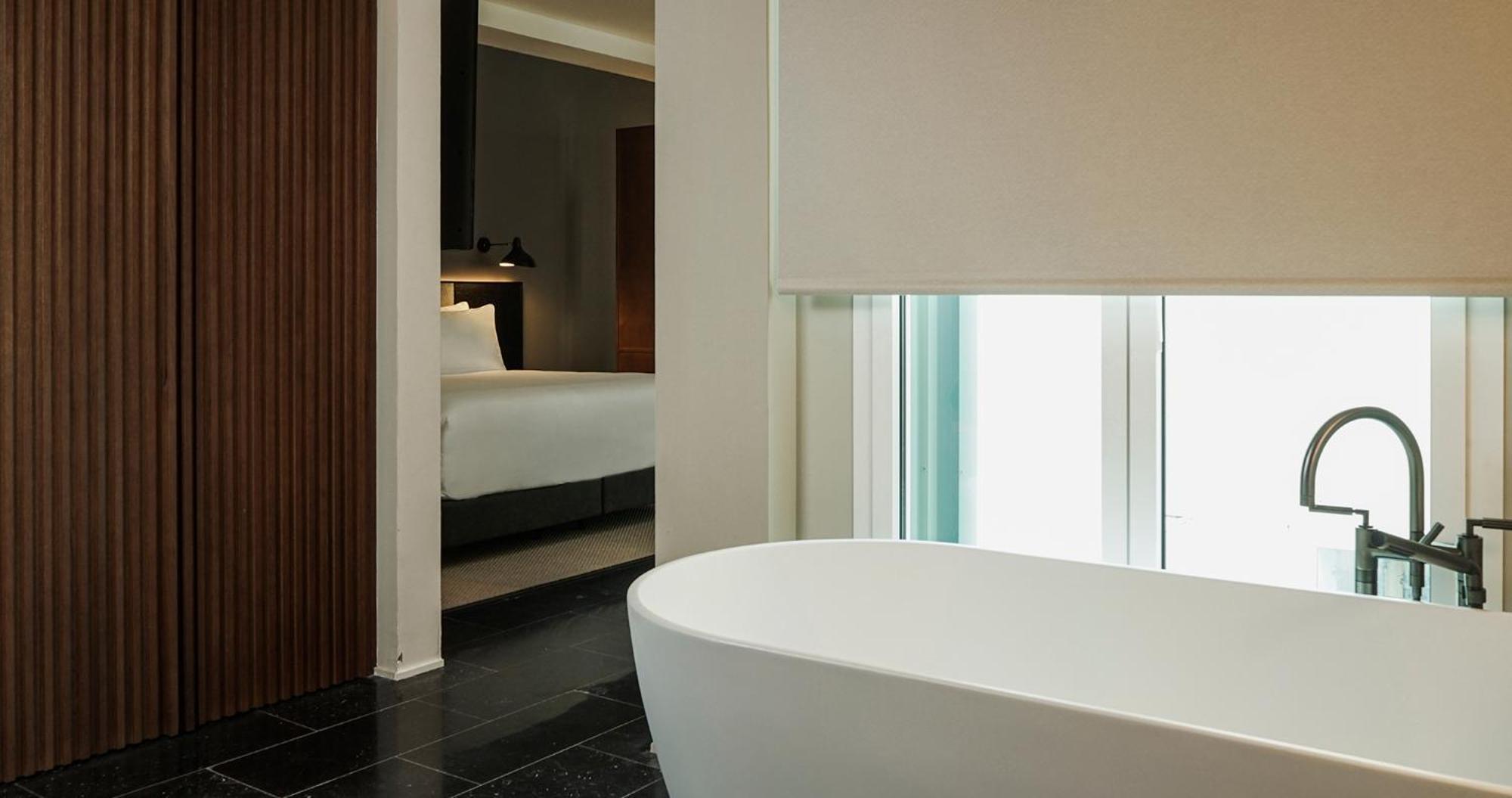 Mercer Plaza Sevilla 5 Gl Екстер'єр фото