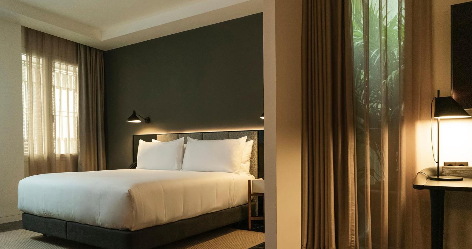 Mercer Plaza Sevilla 5 Gl Екстер'єр фото