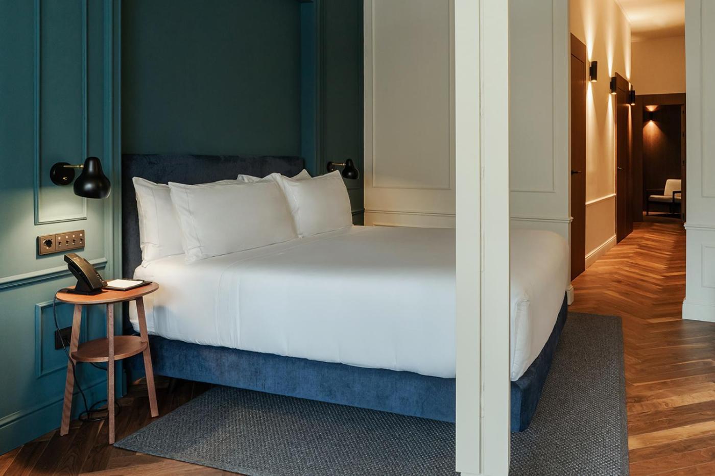 Mercer Plaza Sevilla 5 Gl Екстер'єр фото