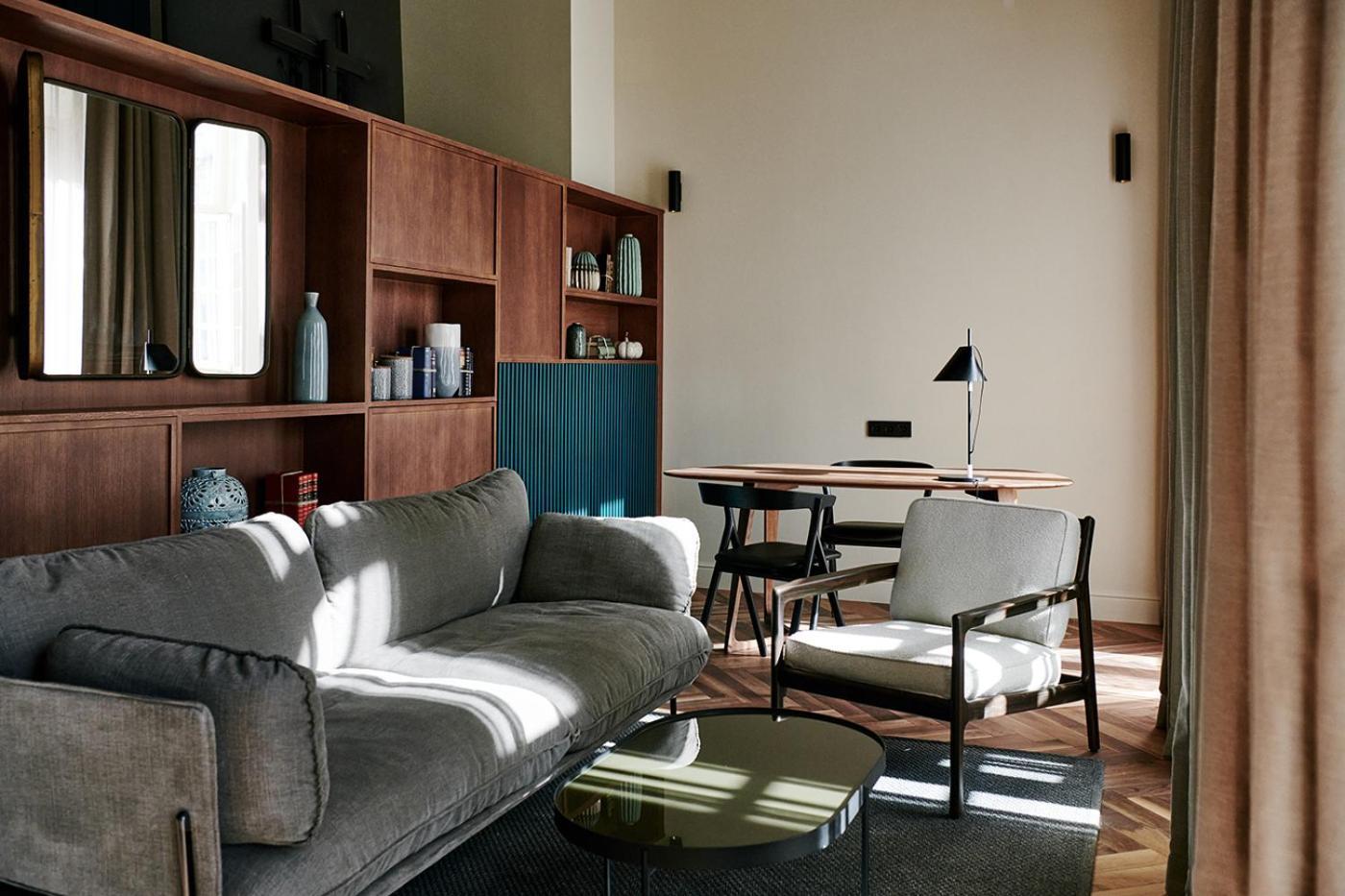 Mercer Plaza Sevilla 5 Gl Екстер'єр фото